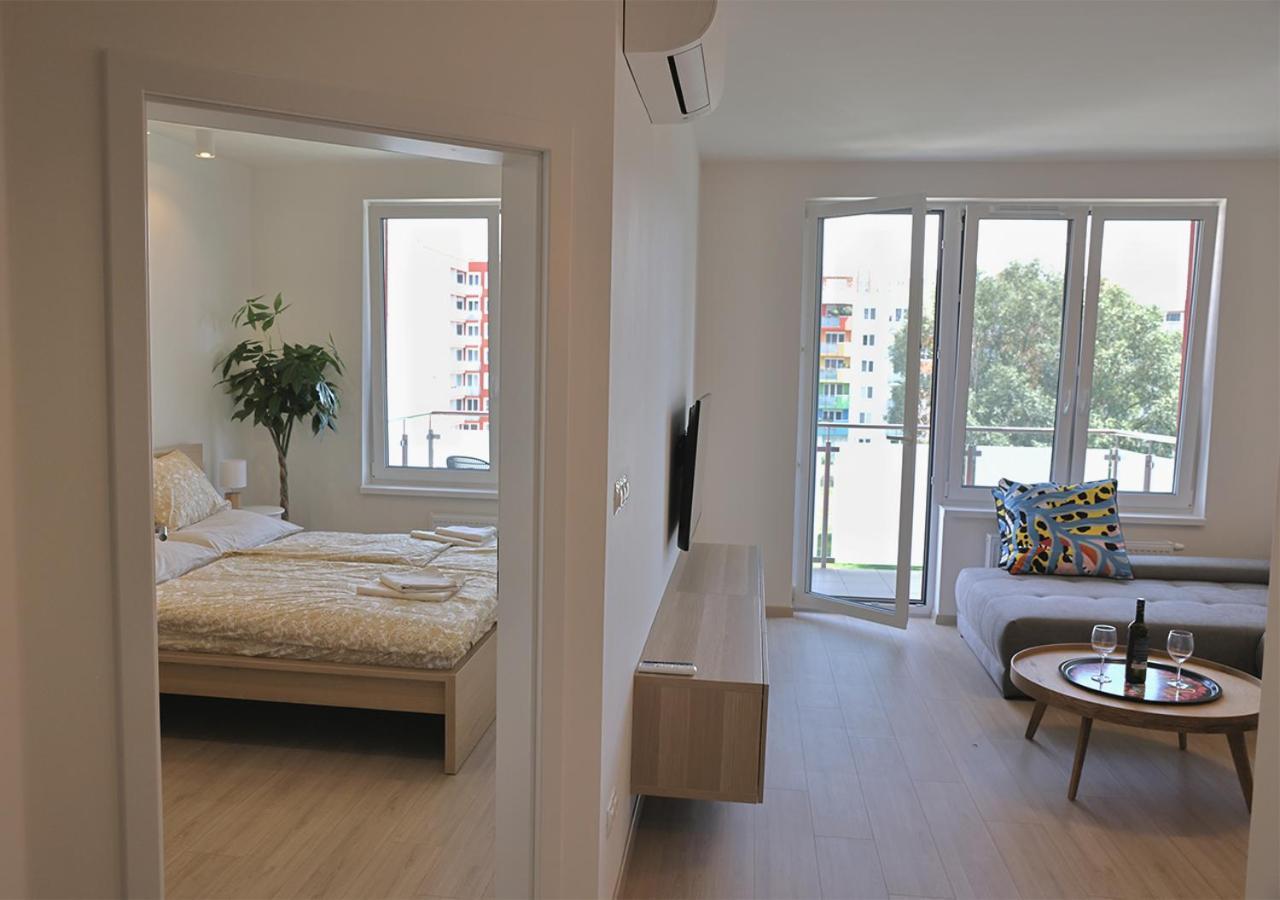 New Cozy 2 Room Pink Apartment Bratislava 059 Esterno foto